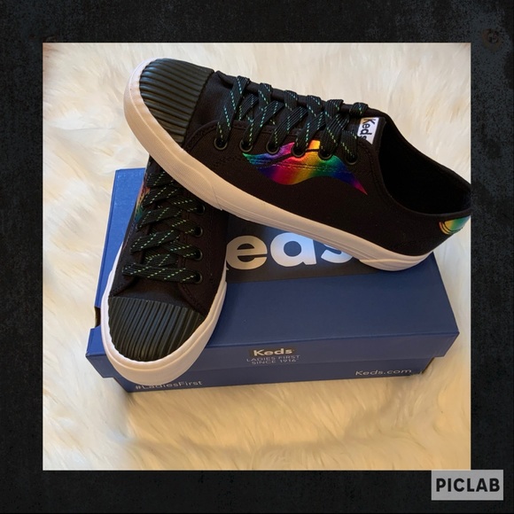 Keds Shoes - Keds Crew Kick Wave Sneakers - New in Box Size 8